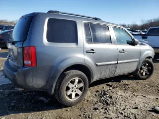 2010 Honda Pilot Touring with VIN 5FNYF4H98AB031186, listed as a Copart auction lot 42558305 with 266,370 mi miles and Salvage Title. Bid and sale history available at carsss.com. Image 3.