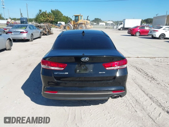 2018 Kia Optima LX with VIN 5XXGT4L3XJG203237, listed as a IAAI auction lot 40631696 with 157,012 mi miles and . Bid and sale history available at DreamBid. Image 17.
