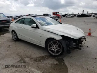 2012 Mercedes-Benz E 350 with VIN WDDKJ5KB8CF174486, listed as a Copart auction lot 72203854 with 167,855 mi miles and Salvage Title. Bid and sale history available at DreamBid. Image 4.
