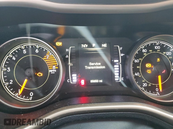 2016 Jeep Cherokee Latitude z VIN 1C4PJMCS1GW199566, wystawiony jako Copart lot #54073365 z przebiegiem 85 650 mil mil oraz Szkoda całkowita • Salvage title. Historia ofert i sprzedaży dostępna na DreamBid. Obrazek 9.