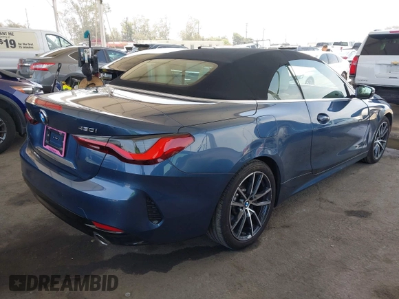 2024 BMW 4 Series 430i с VIN WBA23AT05RCP03975, выставлен на аукционе IAAI как лот 42488080 с пробегом 18 587 миль миль и . История ставок и продаж доступна на DreamBid. Изображение 4.