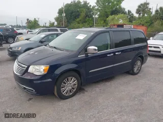 2016 Chrysler Town & Country Touring-L Anniversary Edition with VIN 2C4RC1CG5GR188401, listed as a IAAI auction lot 41870582 with 101,758 mi miles. Bid and sale history available at carsss.com. Image 19.
