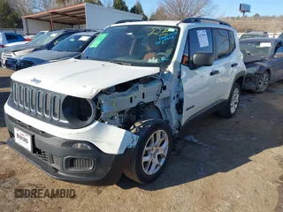 2018 Jeep Renegade Sport with VIN ZACCJBAB3JPJ29591, listed as a IAAI auction lot 41579924 with 62,900 mi miles. Bid and sale history available at carsss.com. Image 17.
