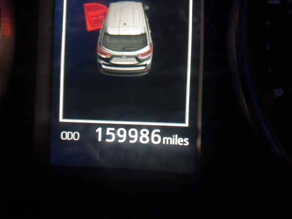 2019 Toyota Highlander Limited with VIN 5TDDZRFH1KS953891, listed as a IAAI auction lot 41979987 with 159,986 mi miles and . Bid and sale history available at DreamBid. Image 7.