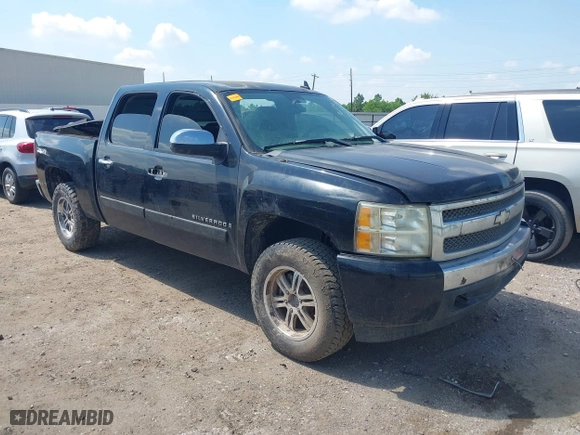 2007 Chevrolet Silverado 1500 LS with VIN 2GCEK13CX71727365, listed as a IAAI auction lot 40357043 with 1 mi miles. Bid and sale history available at carsss.com. Image 1.