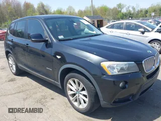 2013 BMW X3 xDrive28i with VIN 5UXWX9C5XD0A29868, listed as a IAAI auction lot 42148309 with 185,129 mi miles. Bid and sale history available at carsss.com. Image 1.