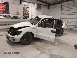 2010 Ford F-150 XL с VIN 1FTEX1CW7AFC92235, выставлен на аукционе IAAI как лот 41618357 с пробегом Не указан миль и . История ставок и продаж доступна на DreamBid. Изображение 17.