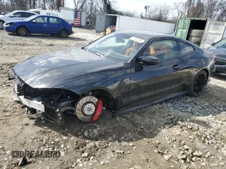 2025 BMW M4 Competition xDrive z VIN WBS33HK02SCU00054, wystawiony jako Copart lot #47260555 z przebiegiem 3 709 mil mil oraz Szkoda całkowita • Salvage title. Historia ofert i sprzedaży dostępna na DreamBid. Obrazek 1.