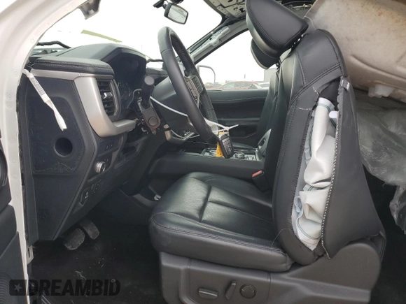 2022 Ford Expedition XLT with VIN 1FMJU1JT9NEA09633, listed as a Copart auction lot 45299235 with 75,486 mi miles and Salvage title. Bid and sale history available at DreamBid. Image 7.