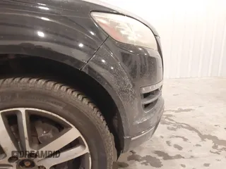 2012 Audi Q7 Premium Plus с VIN WA1LMAFE1CD009775, выставлен на аукционе IAAI как лот 41304315 с пробегом 215 578 миль миль и . История ставок и продаж доступна на DreamBid. Изображение 17.