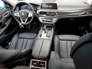 2020 BMW 7 Series 740i xDrive with VIN WBA7T4C0XLGF97467, listed as a Copart auction lot 79343233 with 0 mi miles. Bid and sale history available at carsss.com. Image 8.