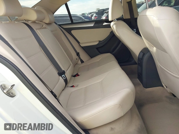 2016 Volkswagen Jetta Sedan 1.4T SE with VIN 3VWD67AJXGM365869, listed as a IAAI auction lot 41261109 with 59,325 mi miles. Bid and sale history available at carsss.com. Image 8.