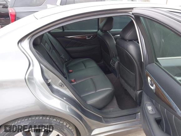 2018 Infiniti Q50 3.0t LUXE with VIN JN1EV7AP1JM362833, listed as a IAAI auction lot 41934415 with 91,970 mi miles. Bid and sale history available at carsss.com. Image 8.