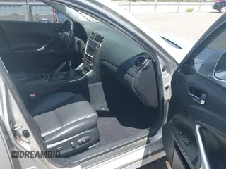 2006 Lexus IS 250 z VIN JTHBK262662013211, wystawiony jako IAAI lot #42473423 z przebiegiem 143 129 mil mil oraz . Historia ofert i sprzedaży dostępna na DreamBid. Obrazek 5.