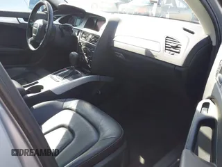 2011 Audi A4 Premium z VIN WAUAFAFL0BN039748, wystawiony jako IAAI lot #42323530 z przebiegiem 152 038 mil mil oraz . Historia ofert i sprzedaży dostępna na DreamBid. Obrazek 5.