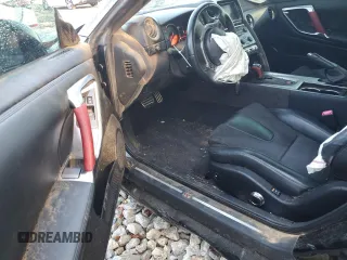 2010 Nissan GT-R Premium с VIN JN1AR5EF9AM231416, выставлен на аукционе Copart как лот 75286684 с пробегом 40 634 миль миль и Списание • Salvage title. История ставок и продаж доступна на DreamBid. Изображение 8.