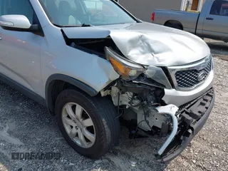 2013 Kia Sorento LX with VIN 5XYKT3A6XDG361675, listed as a IAAI auction lot 42402112 with 172,414 mi miles and . Bid and sale history available at DreamBid. Image 6.