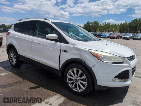 2013 Ford Escape SE with VIN 1FMCU9GX9DUD12210, listed as a Copart auction lot 62496095 with 77,516 mi miles and Salvage title. Bid and sale history available at DreamBid. Image 4.