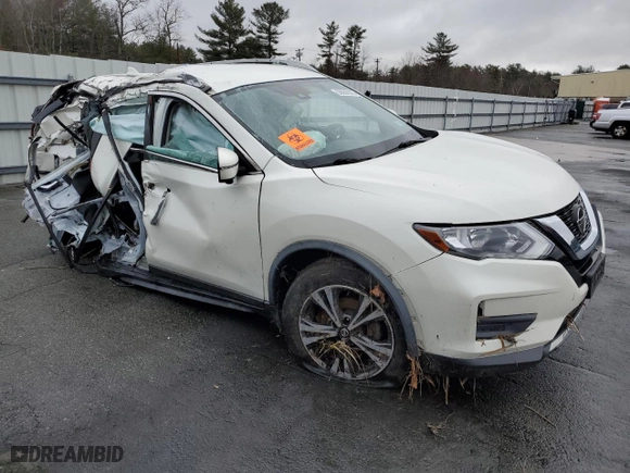 2019 Nissan Rogue SV with VIN JN8AT2MV1KW400943, listed as a Copart auction lot 50057015 with 70,451 mi miles and Salvage Title. Bid and sale history available at carsss.com. Image 4.