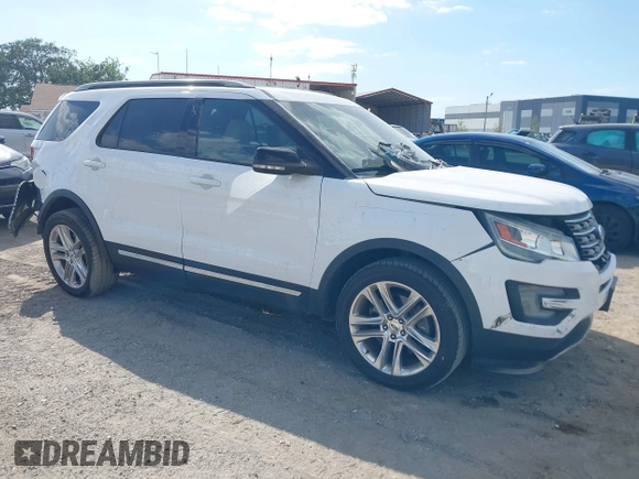 2017 Ford Explorer XLT with VIN 1FM5K7D87HGB87910, listed as a IAAI auction lot 42077369 with 51,245 mi miles and . Bid and sale history available at carsss.com. Image 1.
