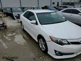 2013 Toyota Camry L with VIN 4T1BF1FK4DU725438, listed as a Copart auction lot 49068525 with 175,227 mi miles and Salvage Title. Bid and sale history available at carsss.com. Image 14.