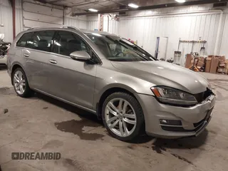 2015 Volkswagen Golf SportWagen TDI S with VIN 3VWCA7AU7FM500664, listed as a IAAI auction lot 41386763 with 115,716 mi miles. Bid and sale history available at carsss.com. Image 1.