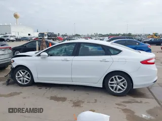 2016 Ford Fusion SE with VIN 3FA6P0H73GR358152, listed as a IAAI auction lot 41215591 with 186,481 mi miles. Bid and sale history available at carsss.com. Image 15.