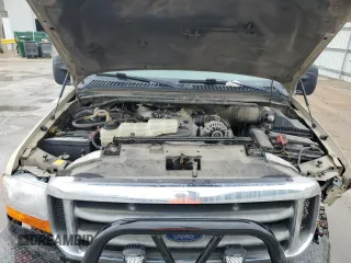 2000 Ford F-250 XL with VIN 1FTNW21F8YED04548, listed as a Copart auction lot 53504655 with 237,741 mi miles and Salvage title. Bid and sale history available at DreamBid. Image 11.