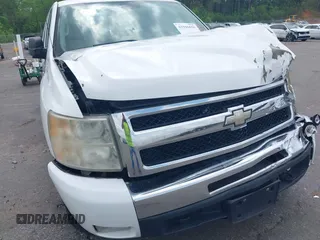 2009 Chevrolet Silverado 1500 LT with VIN 3GCEK23M29G132888, listed as a IAAI auction lot 41946696 with 254,228 mi miles and . Bid and sale history available at DreamBid. Image 19.