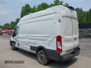 2023 Ford Transit Cargo с VIN 1FTBR1X81PKB01837, выставлен на аукционе IAAI как лот 42489358 с пробегом 68 143 миль миль и . История ставок и продаж доступна на DreamBid. Изображение 3.