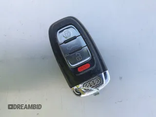 2012 Audi A5 Premium Plus z VIN WAULFAFR2CA016445, wystawiony jako IAAI lot #41948820 z przebiegiem 159 751 mil mil oraz . Historia ofert i sprzedaży dostępna na DreamBid. Obrazek 11.
