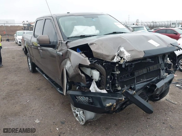 2015 Ford F-150 XLT w/HD Payload Pkg with VIN 1FTFW1EF6FFB17468, listed as a IAAI auction lot 41543094 with 208,909 mi miles. Bid and sale history available at carsss.com. Image 6.