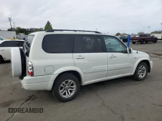 2004 Suzuki XL7 LX with VIN JS3TY92V844108854, listed as a Copart auction lot 49650735 with 201,373 mi miles and Salvage Title. Bid and sale history available at DreamBid. Image 3.