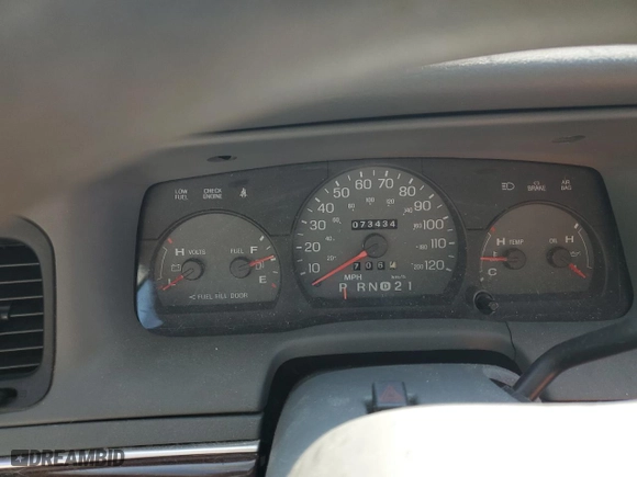 2004 Mercury Grand Marquis GS with VIN 2MEFM74W84X603936, listed as a Copart auction lot 51343945 with 73,434 mi miles and Clean Title. Bid and sale history available at carsss.com. Image 9.