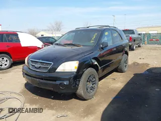 2006 Kia Sorento LX with VIN KNDJC733465634501, listed as a IAAI auction lot 41796833 with 213,013 mi miles. Bid and sale history available at carsss.com. Image 12.