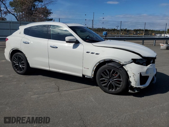2019 Maserati Levante GranSport with VIN ZN661XUS0KX309665, listed as a Copart auction lot 44367004 with 58,346 mi miles. Bid and sale history available at carsss.com. Image 4.
