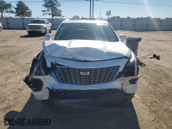 2022 Cadillac XT4 FWD Luxury с VIN 1GYAZAR48NF105857, выставлен на аукционе Copart как лот 81263584 с пробегом 17 352 миль миль и На запчасти • Non repairable. История ставок и продаж доступна на DreamBid. Изображение 5.