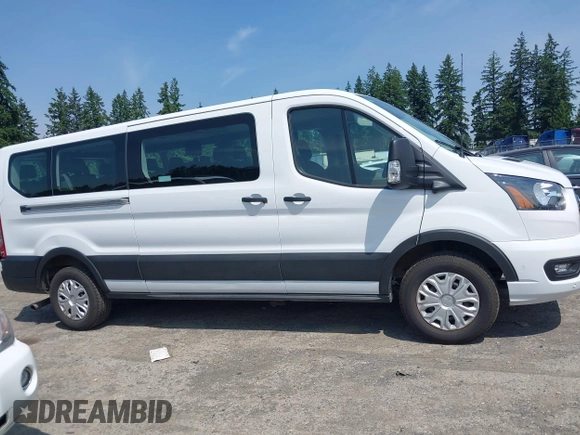 2023 Ford Transit Passenger XL with VIN 1FBAX2Y87PKA89557, listed as a IAAI auction lot 42580341 with 34,151 mi miles and . Bid and sale history available at DreamBid. Image 13.