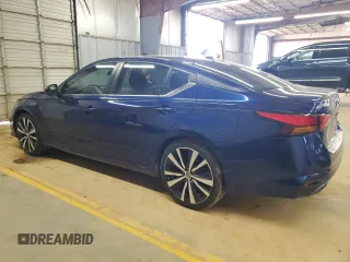 2019 Nissan Altima 2.5 SR with VIN 1N4BL4CV7KC208611, listed as a Copart auction lot 50790995 with 96,174 mi miles and Salvage Title. Bid and sale history available at carsss.com. Image 2.