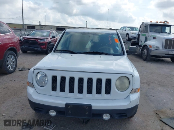 2017 Jeep Patriot Sport with VIN 1C4NJPBA5HD145525, listed as a IAAI auction lot 42096995 with 115,557 mi miles. Bid and sale history available at carsss.com. Image 6.