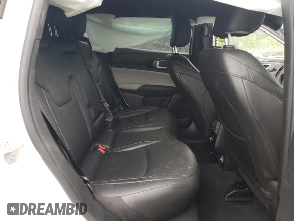 2025 Jeep Compass Limited z VIN 3C4NJDCN1ST509196, wystawiony jako Copart lot #64227745 z przebiegiem 16 243 mil mil oraz Nie do naprawy • Non repairable. Historia ofert i sprzedaży dostępna na DreamBid. Obrazek 11.