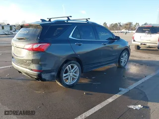 2018 Chevrolet Equinox Premier with VIN 2GNAXWEX7J6139051, listed as a IAAI auction lot 41216437 with 105,453 mi miles. Bid and sale history available at carsss.com. Image 4.