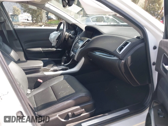 2020 Acura TLX w/Technology Pkg with VIN 19UUB1F56LA008852, listed as a IAAI auction lot 41904628 with 121,478 mi miles. Bid and sale history available at carsss.com. Image 5.