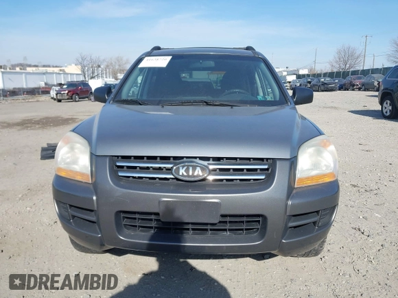 2008 Kia Sportage LX with VIN KNDJE723487455152, listed as a IAAI auction lot 41638720 with 247,286 mi miles. Bid and sale history available at carsss.com. Image 11.