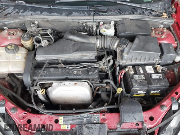 2000 Ford Focus ZTS with VIN 1FAHP3835YW197115, listed as a IAAI auction lot 41583720 with 177,022 mi miles and . Bid and sale history available at carsss.com. Image 10.