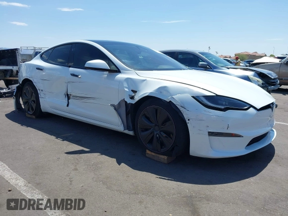 2022 Tesla Model S с VIN 5YJSA1E55NF486538, выставлен на аукционе IAAI как лот 42660966 с пробегом 41 465 миль миль и . История ставок и продаж доступна на DreamBid. Изображение 1.
