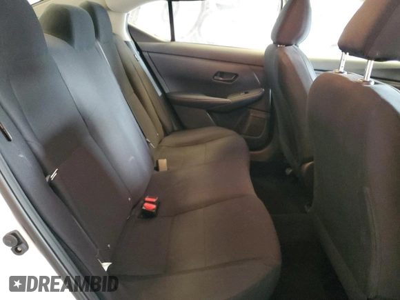 2025 Nissan Sentra S z VIN 3N1AB8BV4SY227080, wystawiony jako Copart lot #57001445 z przebiegiem 10 804 mil mil oraz Czysty tytuł • Clean title. Historia ofert i sprzedaży dostępna na DreamBid. Obrazek 10.