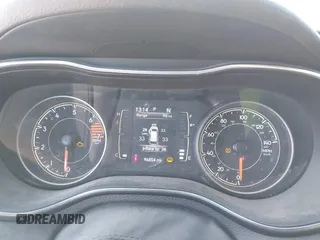2019 Jeep Cherokee Latitude with VIN 1C4PJMCB2KD352024, listed as a IAAI auction lot 40868796 with 96,854 mi miles and . Bid and sale history available at DreamBid. Image 7.