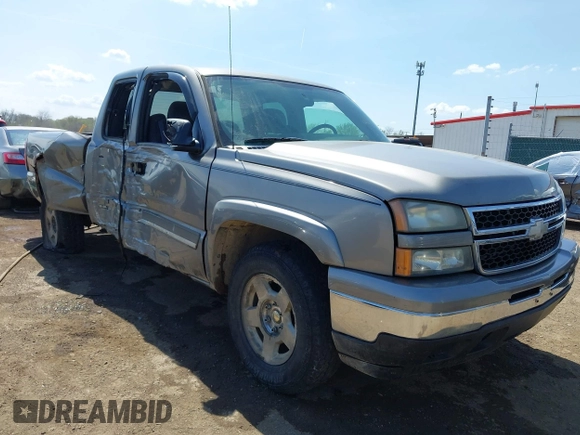 2006 Chevrolet Silverado 1500 LT3 with VIN 1GCEK19Z66Z230380, listed as a IAAI auction lot 42115251 with 169,072 mi miles and . Bid and sale history available at DreamBid. Image 1.