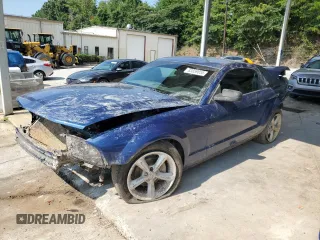 2006 Ford Mustang Standard z VIN 1ZVFT80N765259654, wystawiony jako Copart lot #63859855 z przebiegiem 223 406 mil mil oraz Szkoda całkowita • Salvage title. Historia ofert i sprzedaży dostępna na DreamBid. Obrazek 1.